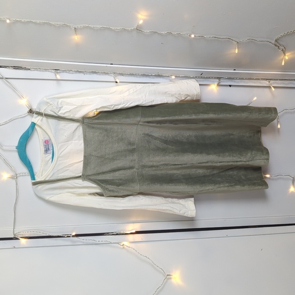 Girl's Size 8 Olive Dress Bundle: Dress, Tee, Denim Jacket - Picture 7 of 11